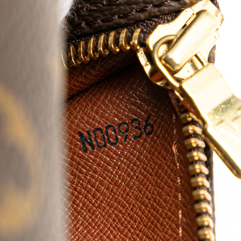 Louis Vuitton Monogram Papillon 26