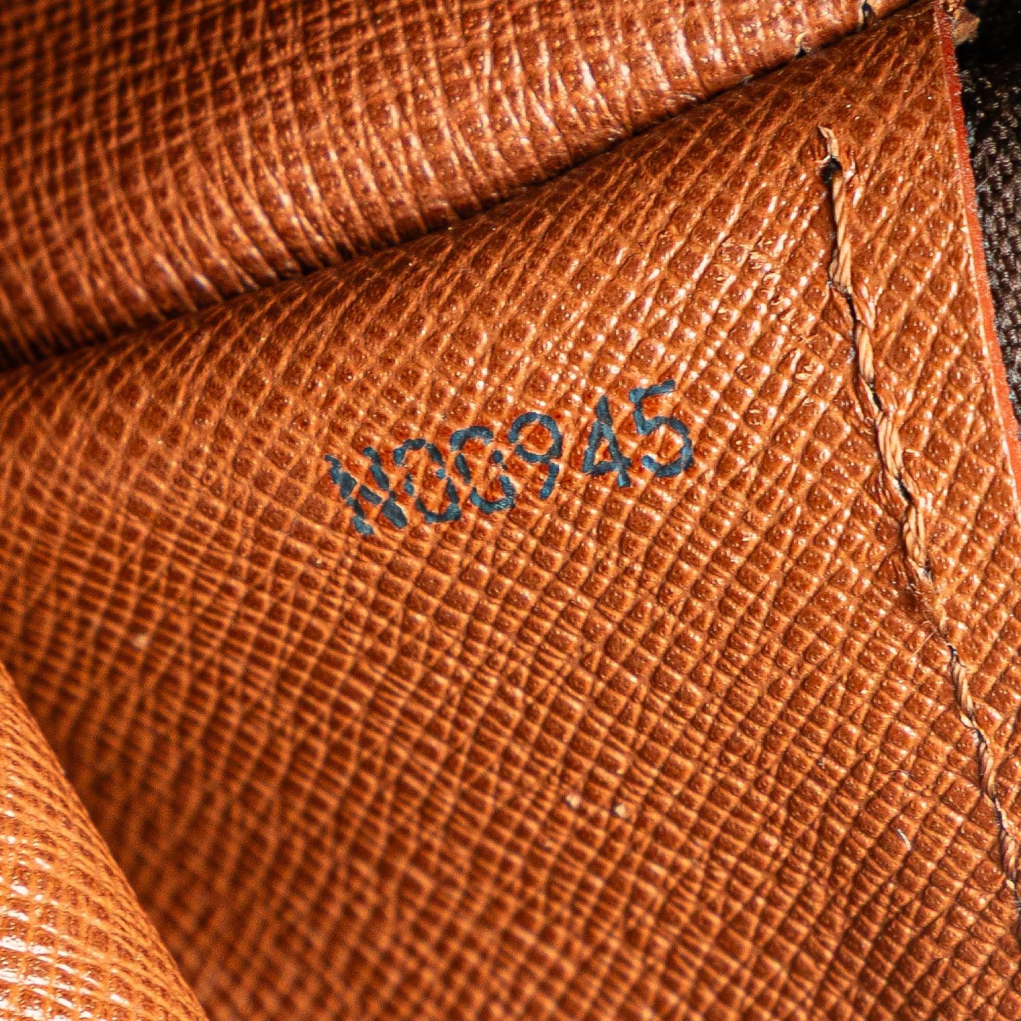 Louis Vuitton Monogram Papillon 26