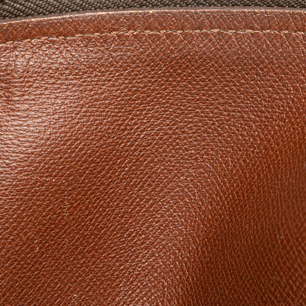 Louis Vuitton Monogram Papillon 26