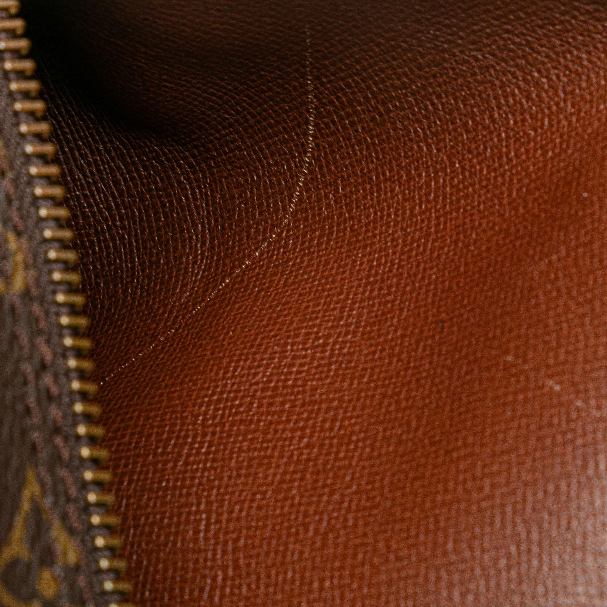 Louis Vuitton Monogram Papillon 26