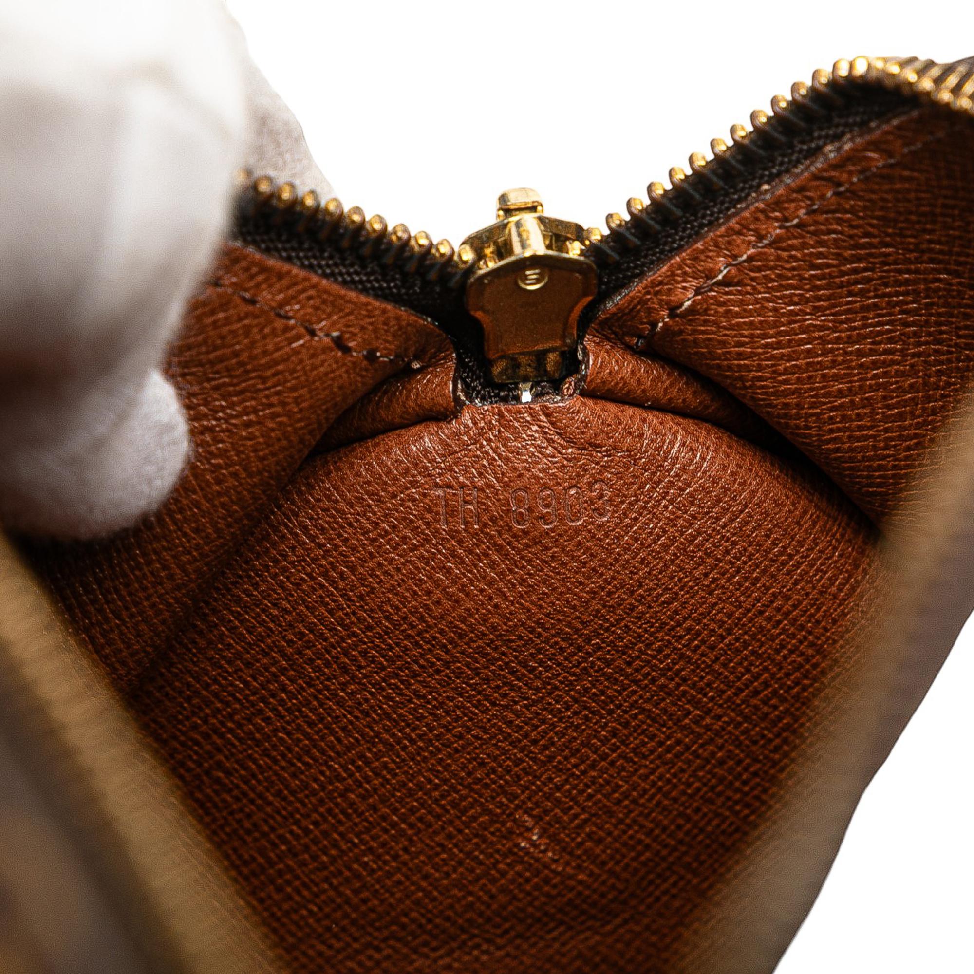 Louis Vuitton Monogram Papillon 26
