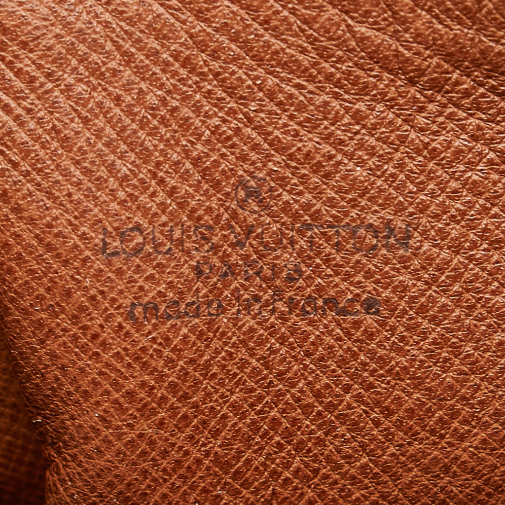Louis Vuitton Monogram Papillon 28 (SHG-28915)