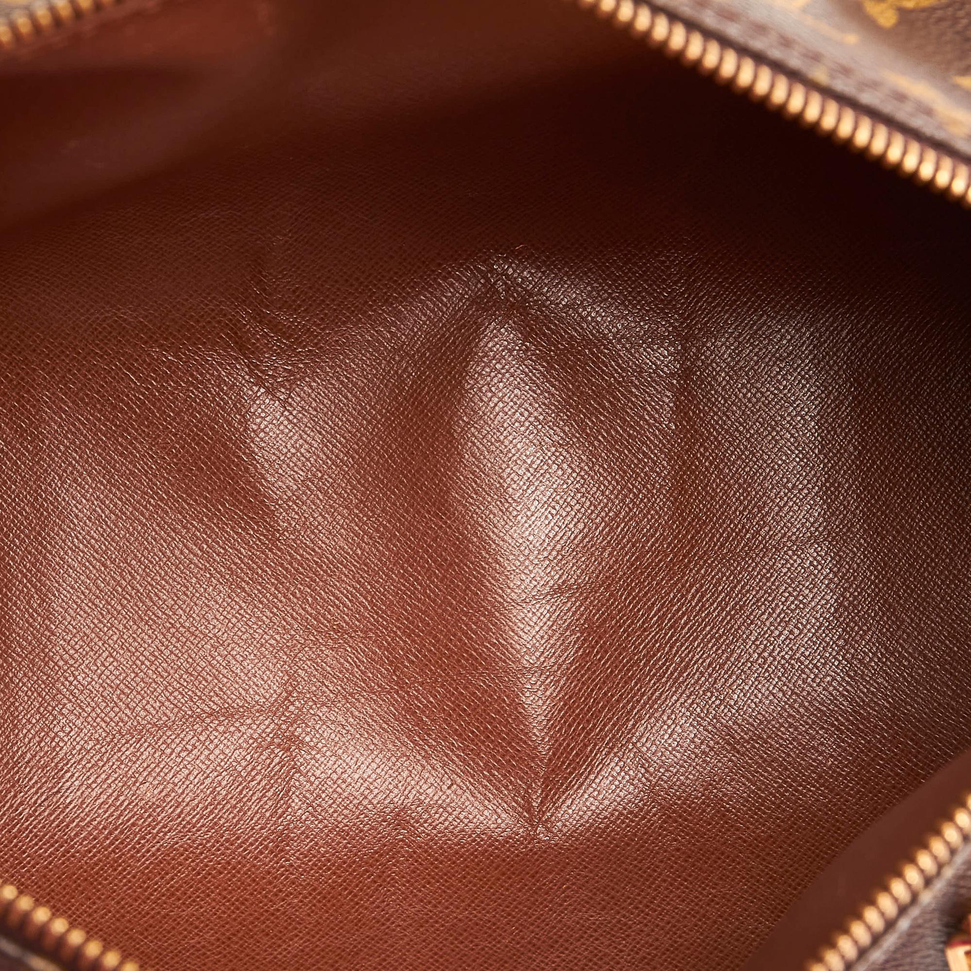 Louis Vuitton Monogram Papillon 28 (SHG-29879)