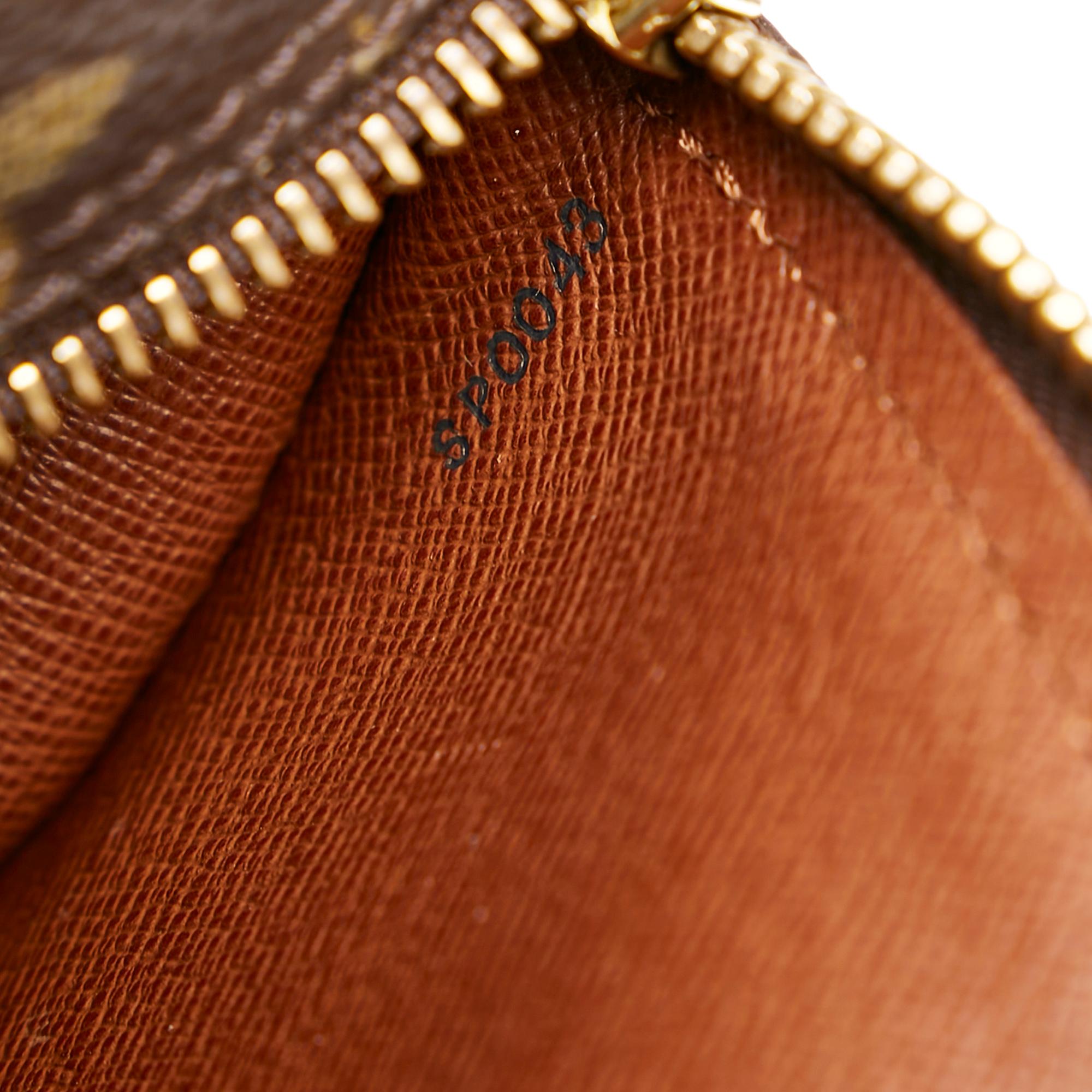 Louis Vuitton Monogram Papillon 28 (SHG-29901)