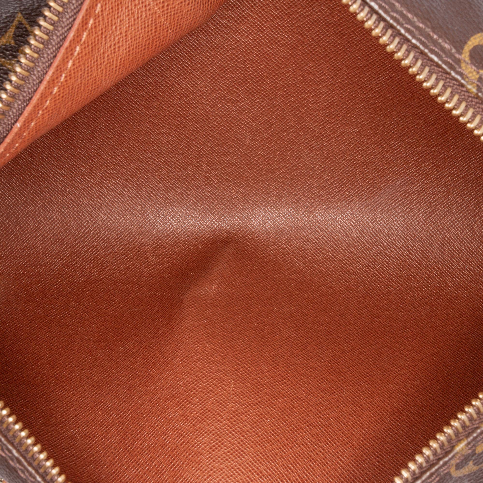 Louis Vuitton Monogram Papillon 28