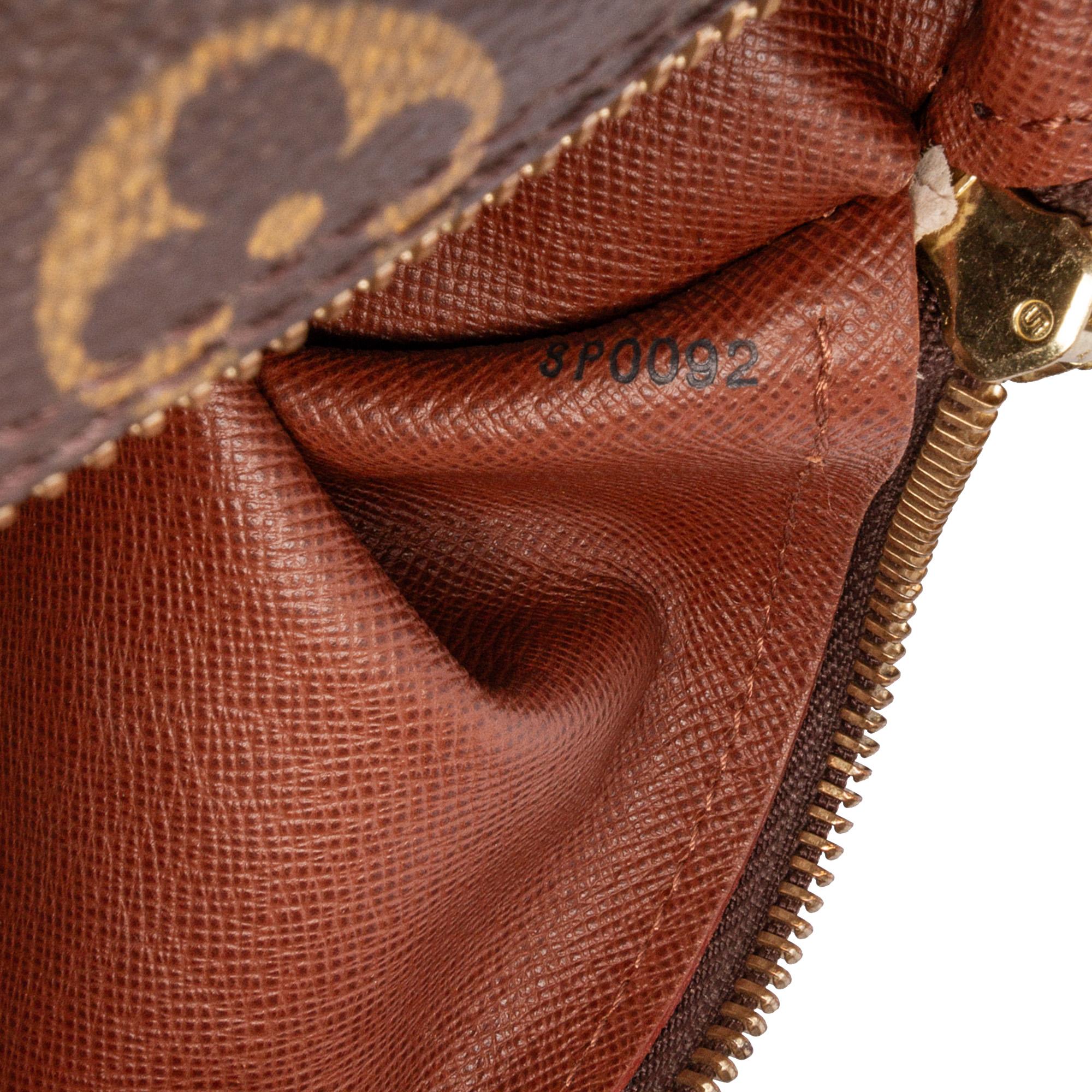 Louis Vuitton Monogram Papillon 28