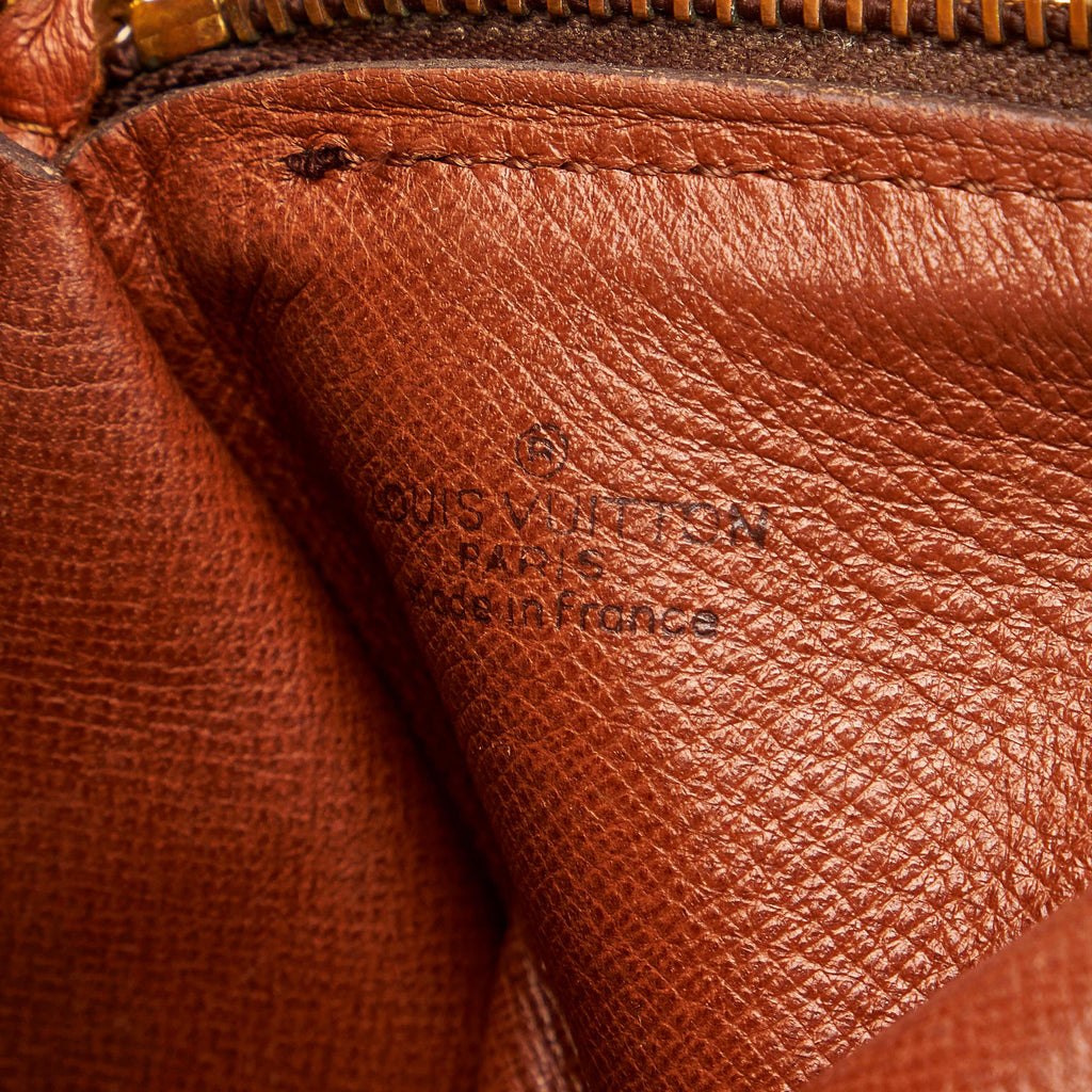 Louis Vuitton Monogram Papillon 30 (SHG-27883)