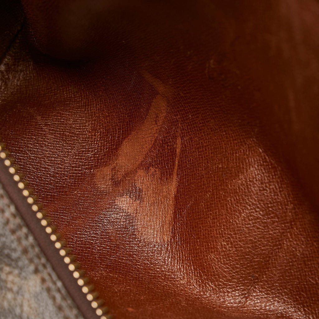 Louis Vuitton Monogram Papillon 30 (SHG-28214)