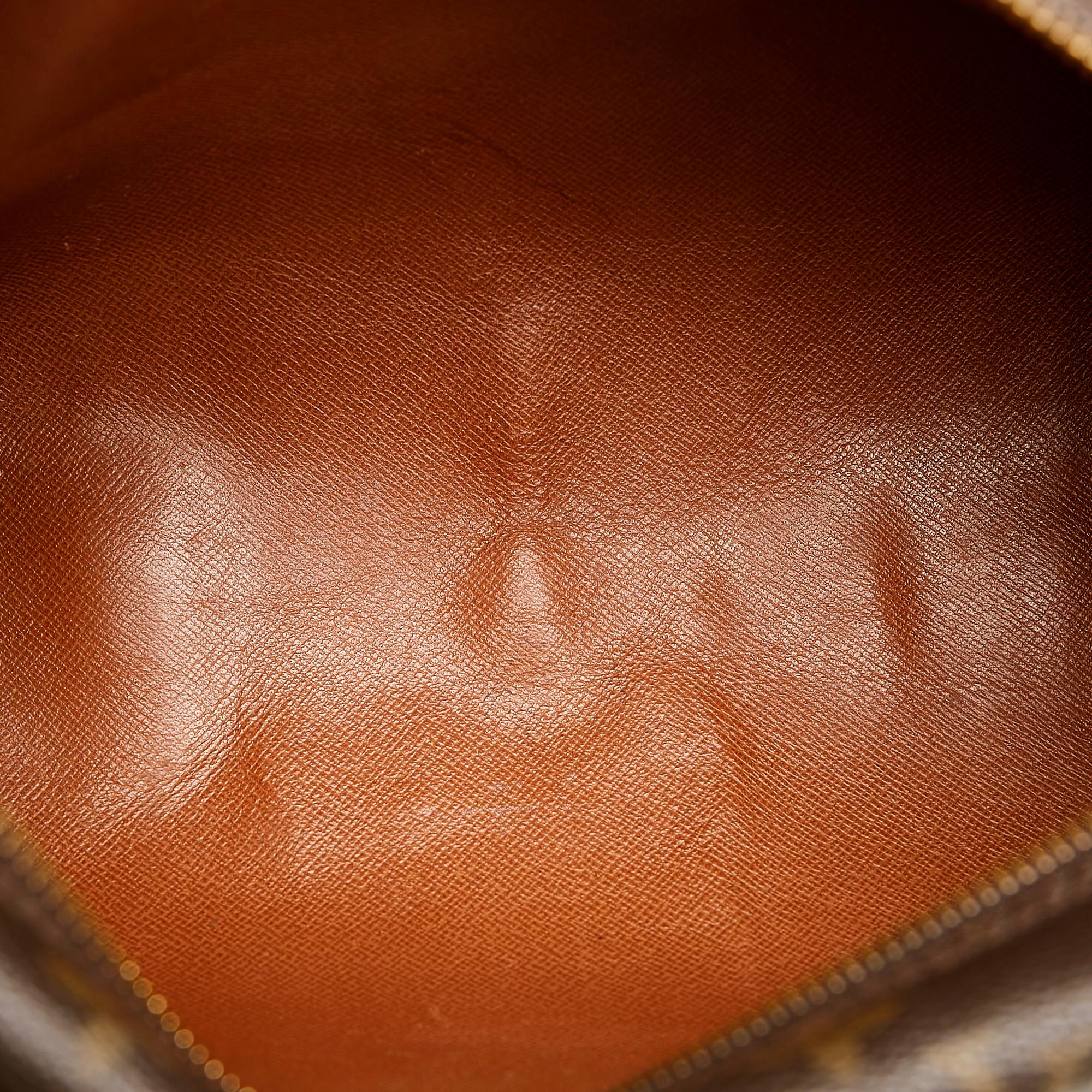 Louis Vuitton Monogram Papillon 30 (SHG-30173)
