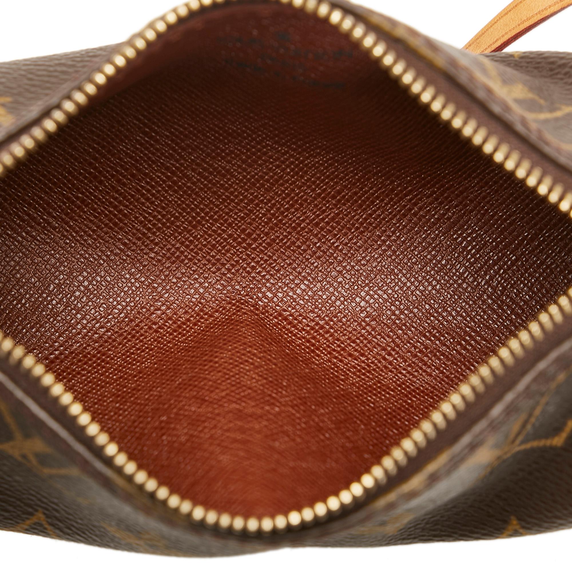 Louis Vuitton Monogram Papillon 30 (SHG-37434)
