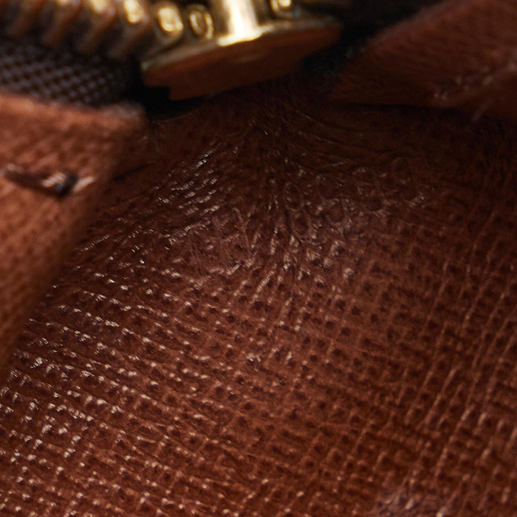 Louis Vuitton Monogram Papillon 30 (SHG-Akmg8t)
