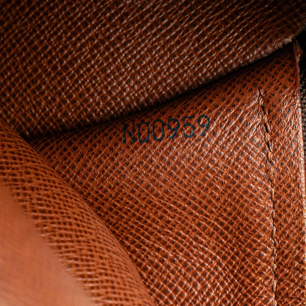 Louis Vuitton Monogram Papillon 30 (SHG-24vU54)