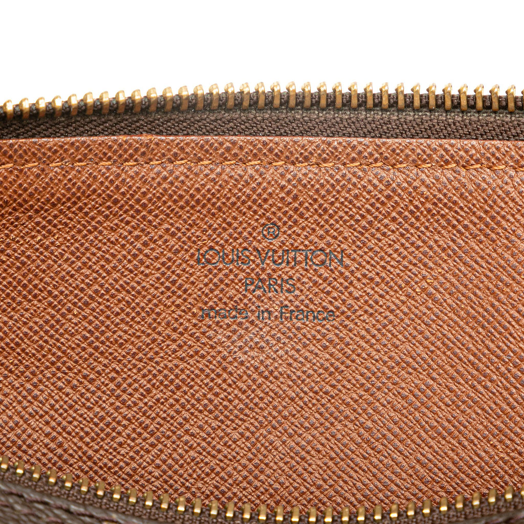 Louis Vuitton Monogram Papillon 30 (SHG-Netc49)