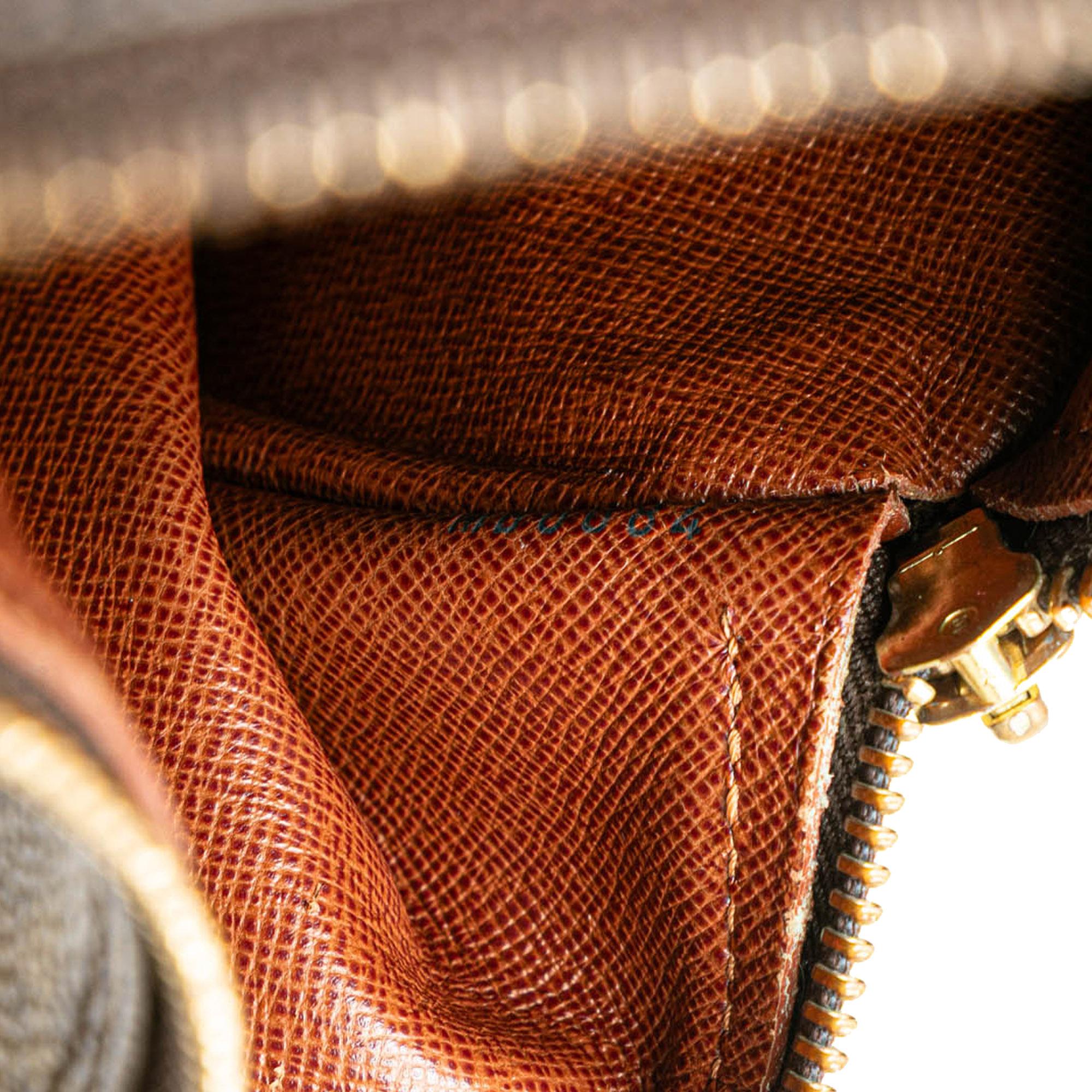 Louis Vuitton Monogram Papillon 30