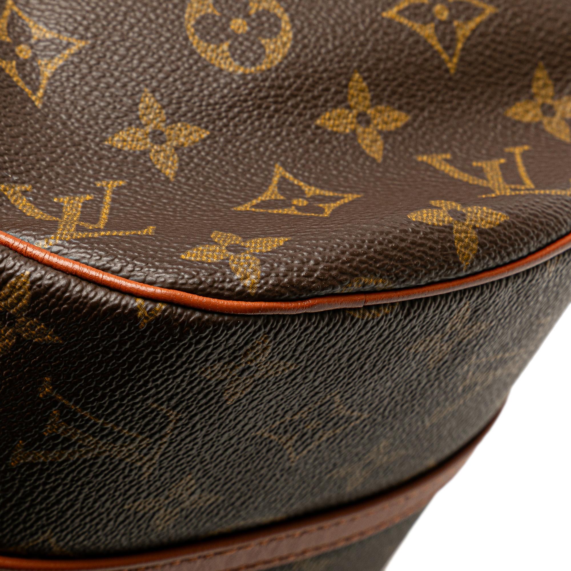 Louis Vuitton Monogram Papillon 30
