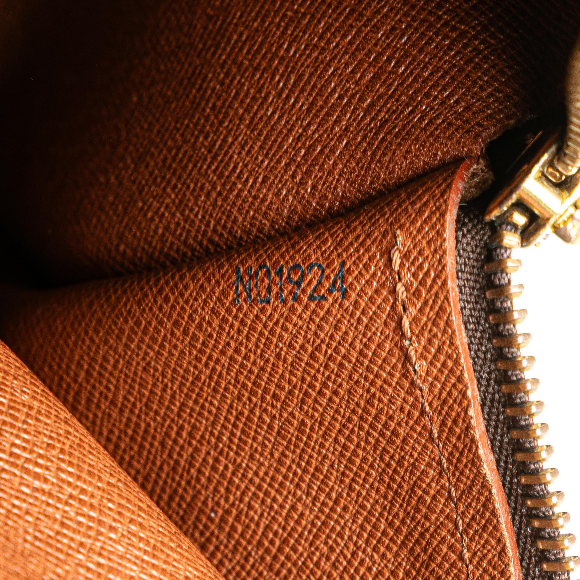 Louis Vuitton Monogram Papillon 30