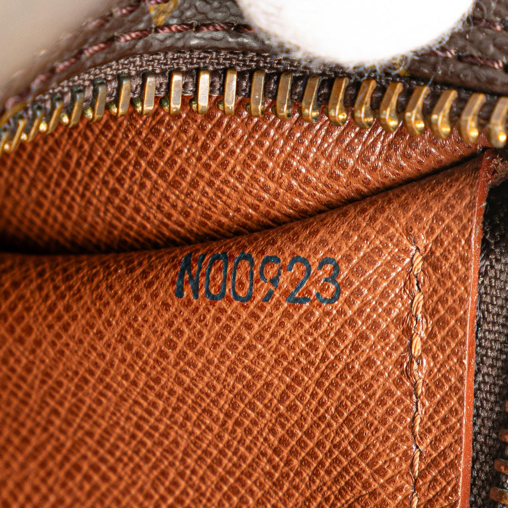 Louis Vuitton Monogram Papillon 30