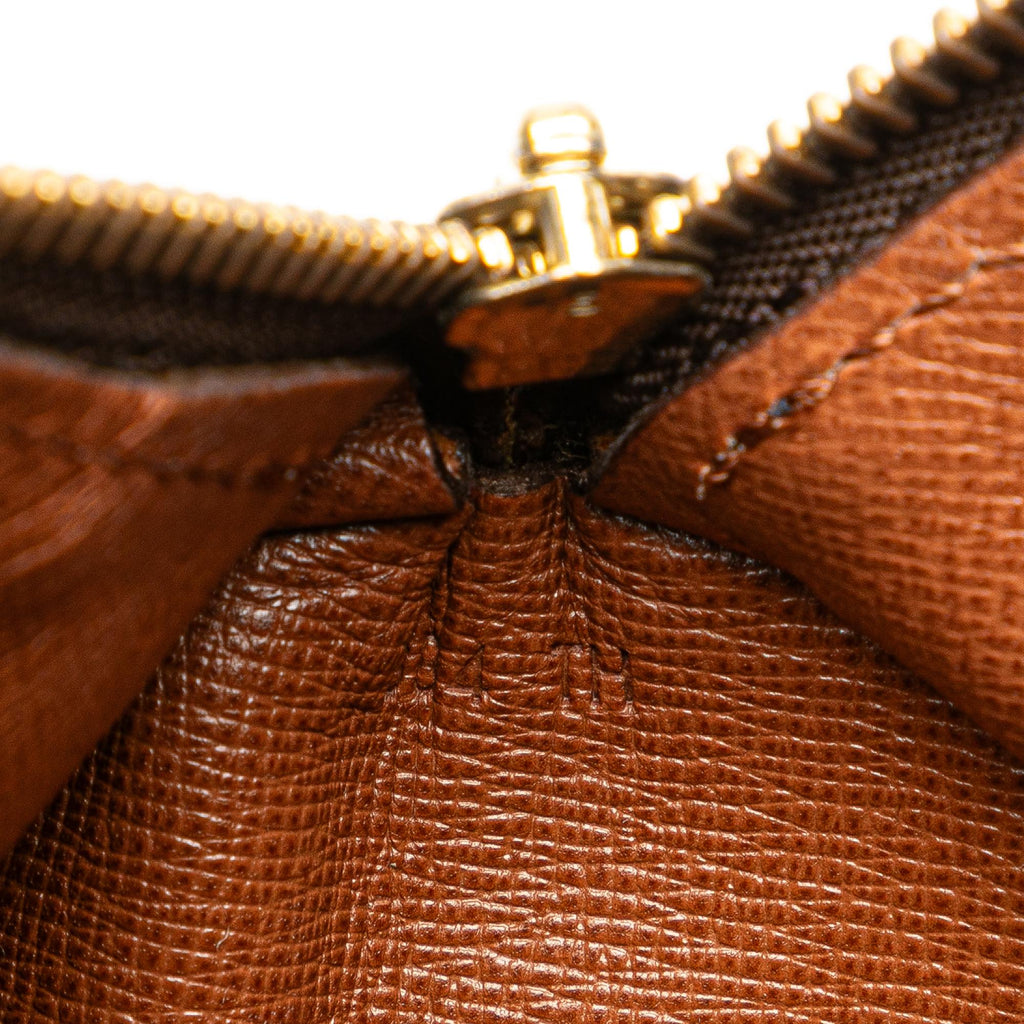 Louis Vuitton Monogram Papillon 30