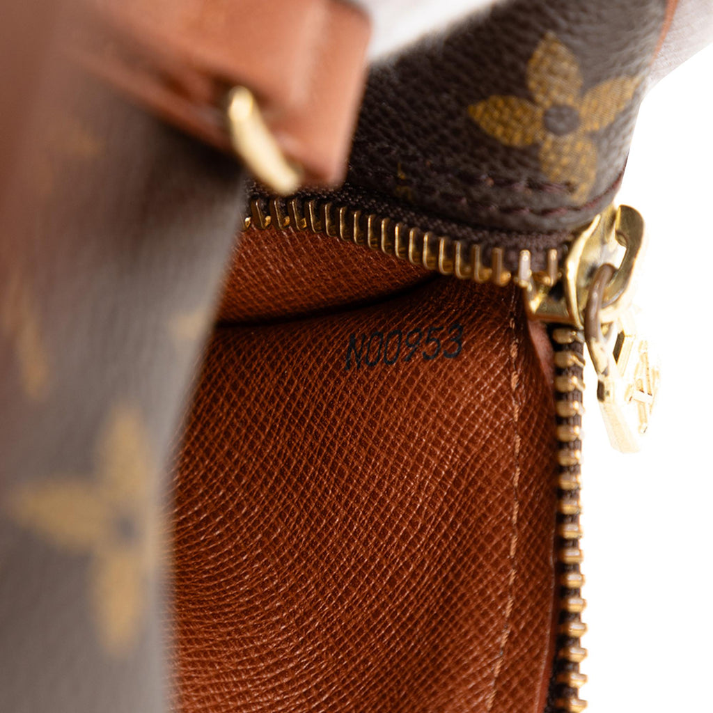 Louis Vuitton Monogram Papillon 30