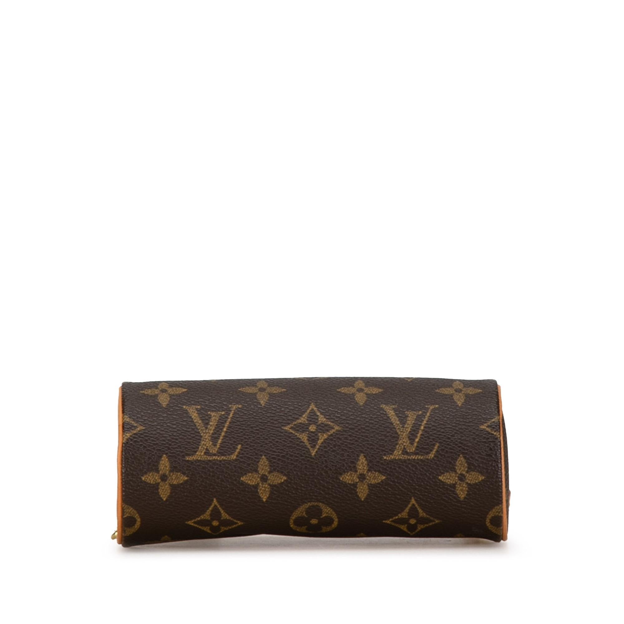 Louis Vuitton Monogram Papillon Pochette (SHG-3FybPu)