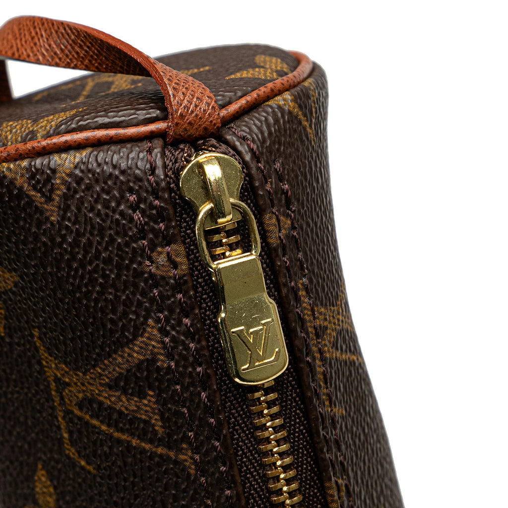 Louis Vuitton Monogram Papillon Pochette (SHG-aLYE8l)