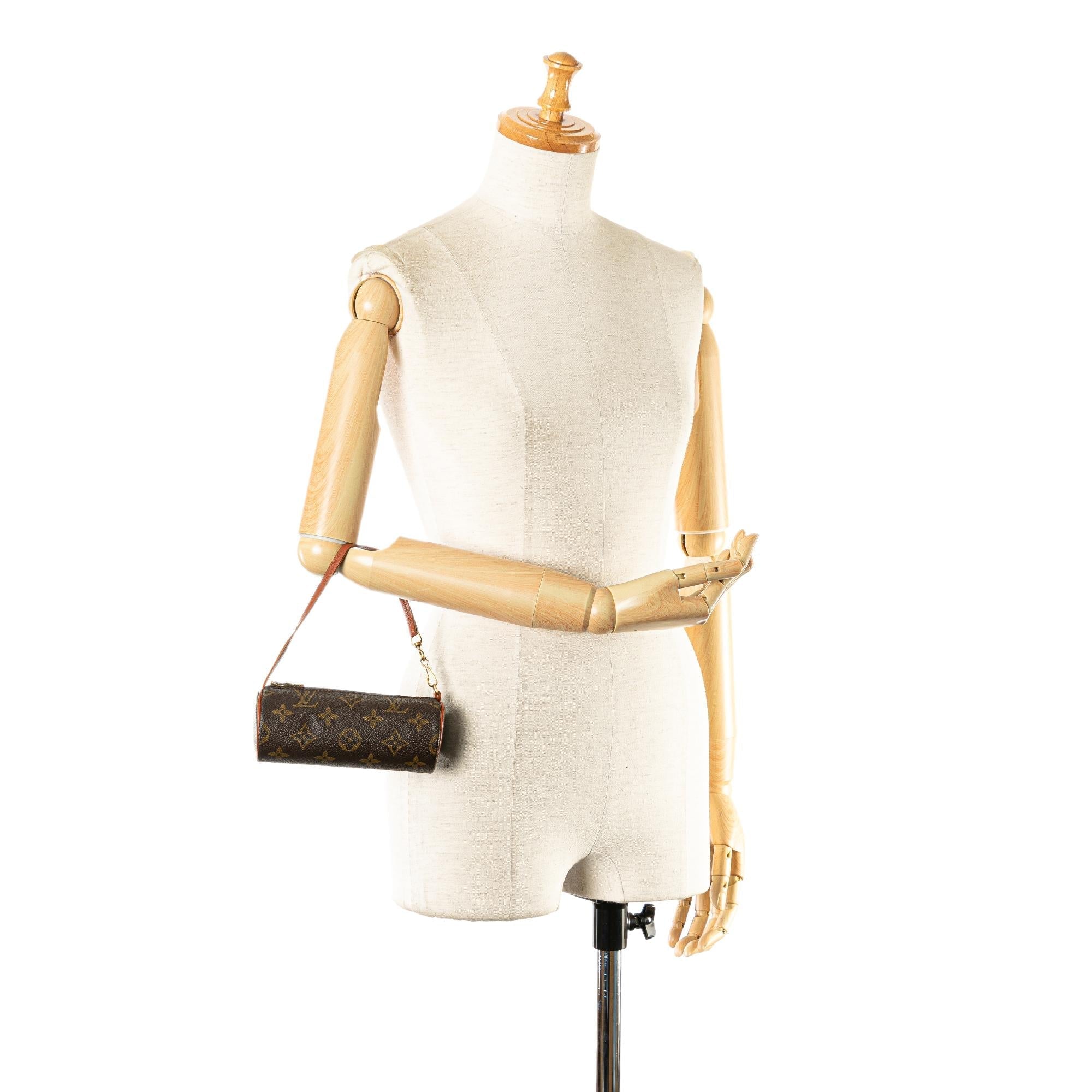 Louis Vuitton Monogram Papillon Pochette (SHG-f9gbbK)