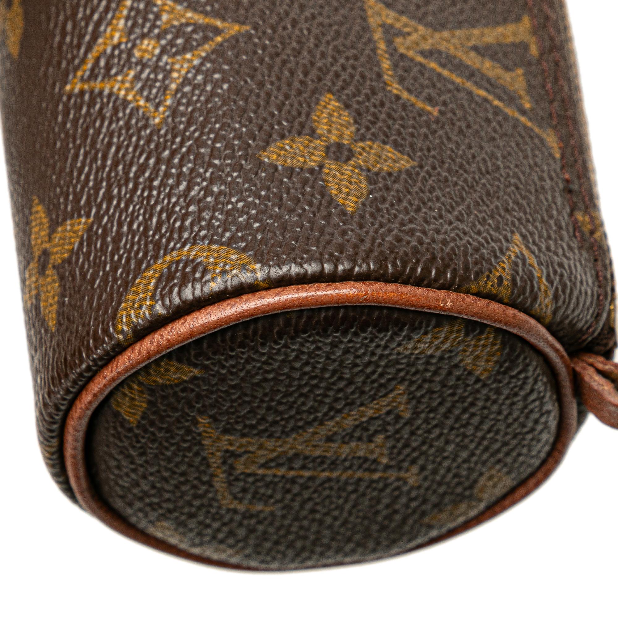 Louis Vuitton Monogram Papillon Pochette (SHG-nE8mtX)
