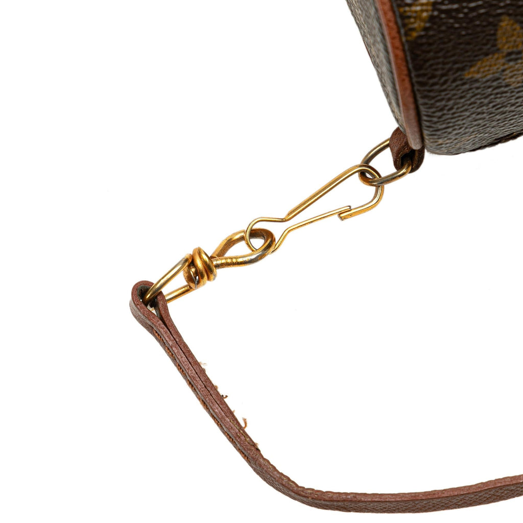 Louis Vuitton Monogram Papillon Pochette (SHG-nE8mtX)