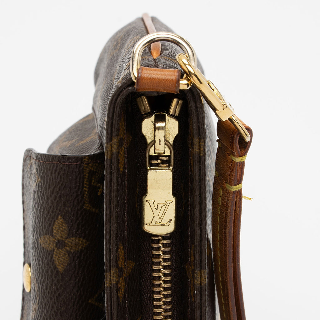 Louis Vuitton Monogram Partition Clutch (SHF-NFX3AR)
