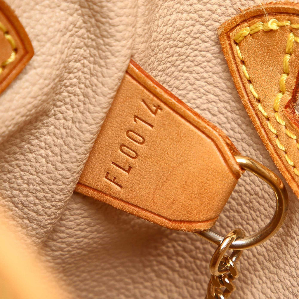 Louis Vuitton Monogram Petit Bucket (SHG-14820)