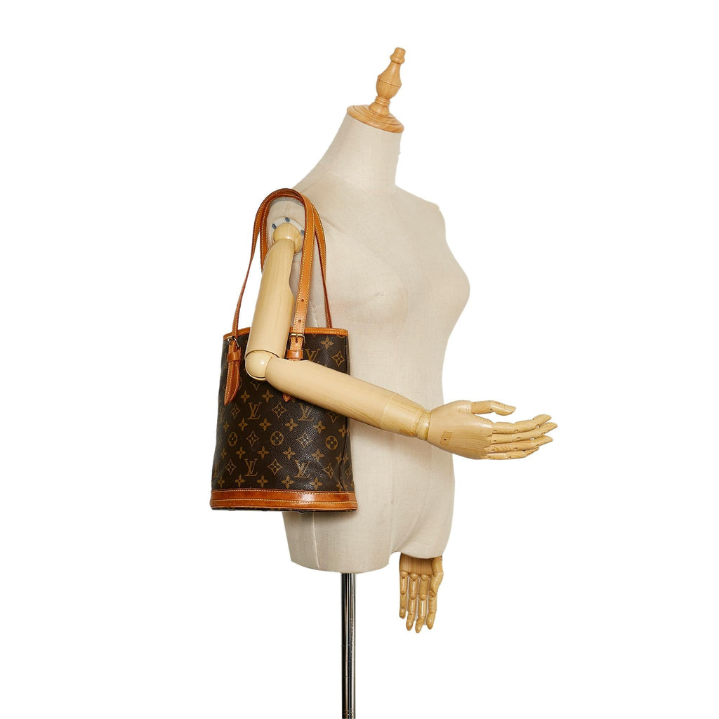 Louis Vuitton Monogram Petit Bucket (SHG-35438)