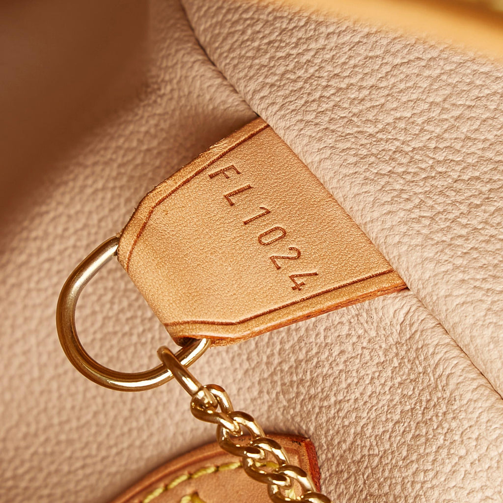Louis Vuitton Monogram Petit Bucket (SHG-7TTln9)