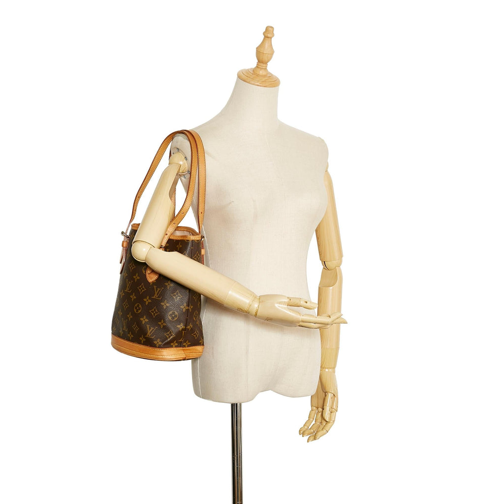 Louis Vuitton Monogram Petit Bucket (SHG-v6zZ4e)