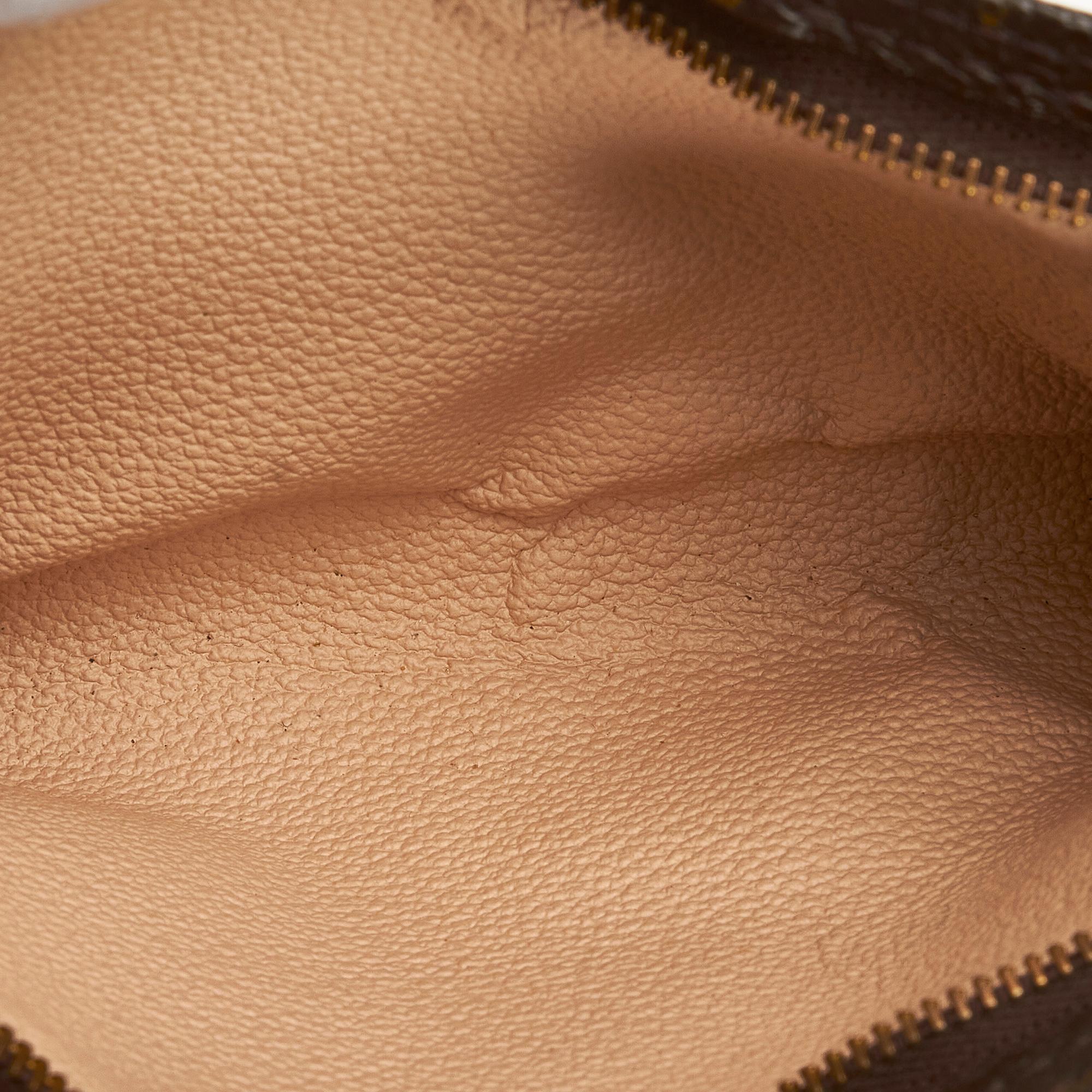 Louis Vuitton Monogram Petit Bucket (SHG-VScCNw)