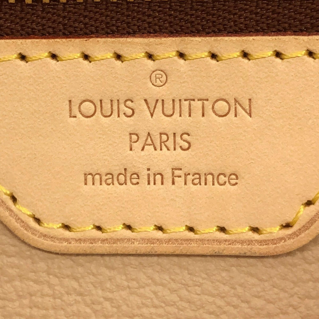 Louis Vuitton Monogram Petit Bucket (SHG-8UOglS)