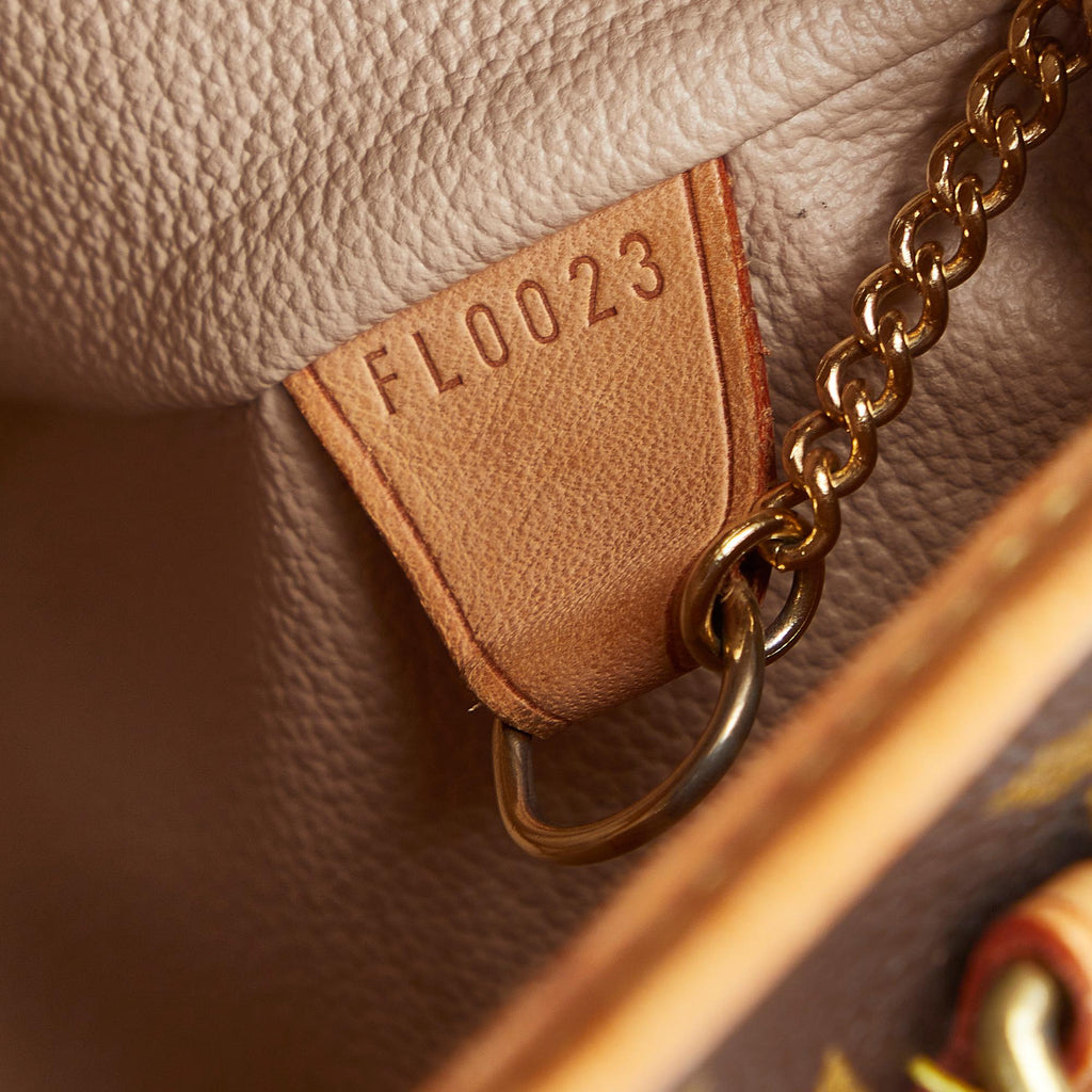 Louis Vuitton Monogram Petit Bucket (SHG-NQ4Yrd)