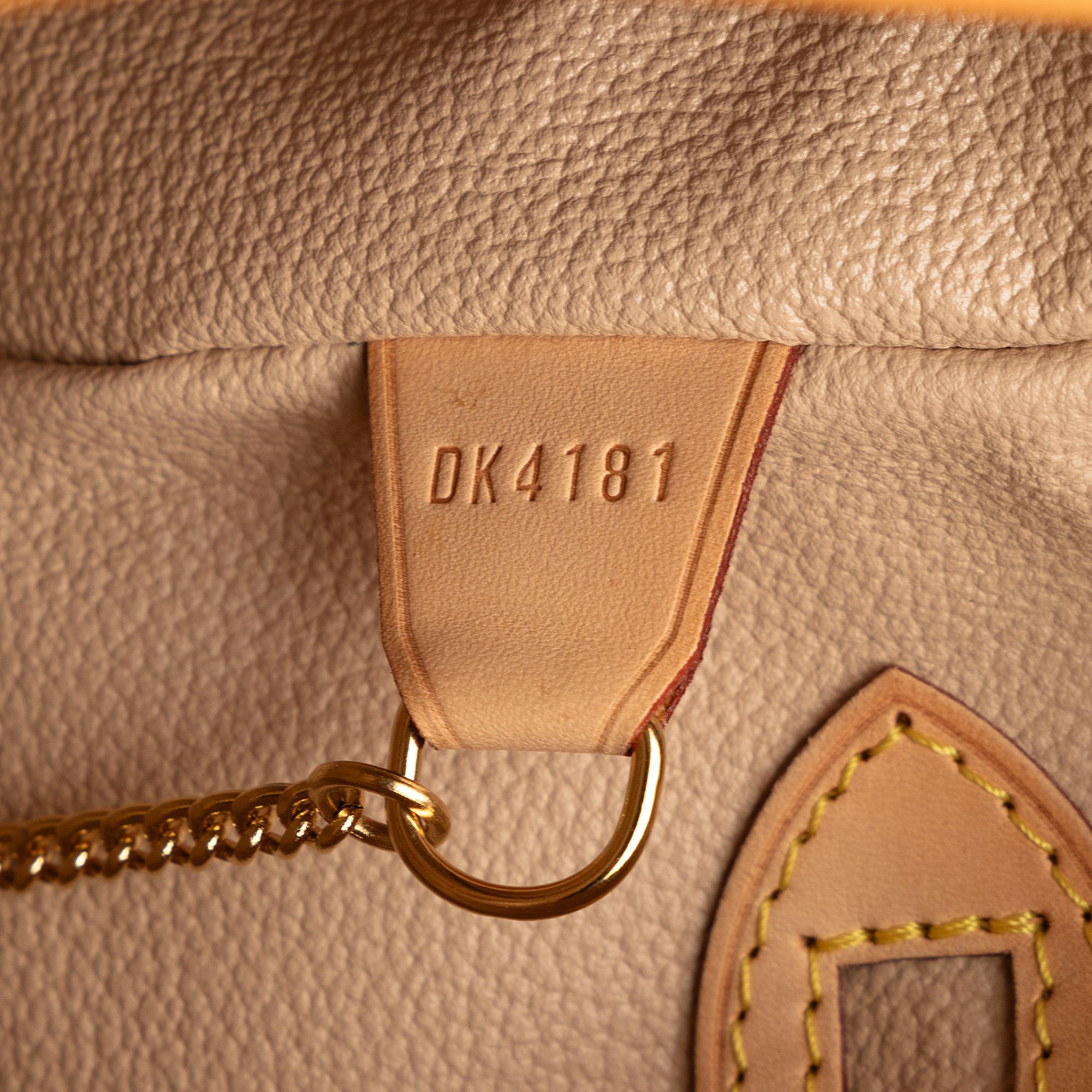 Louis Vuitton Monogram Petit Bucket (SHG-d55QoA)
