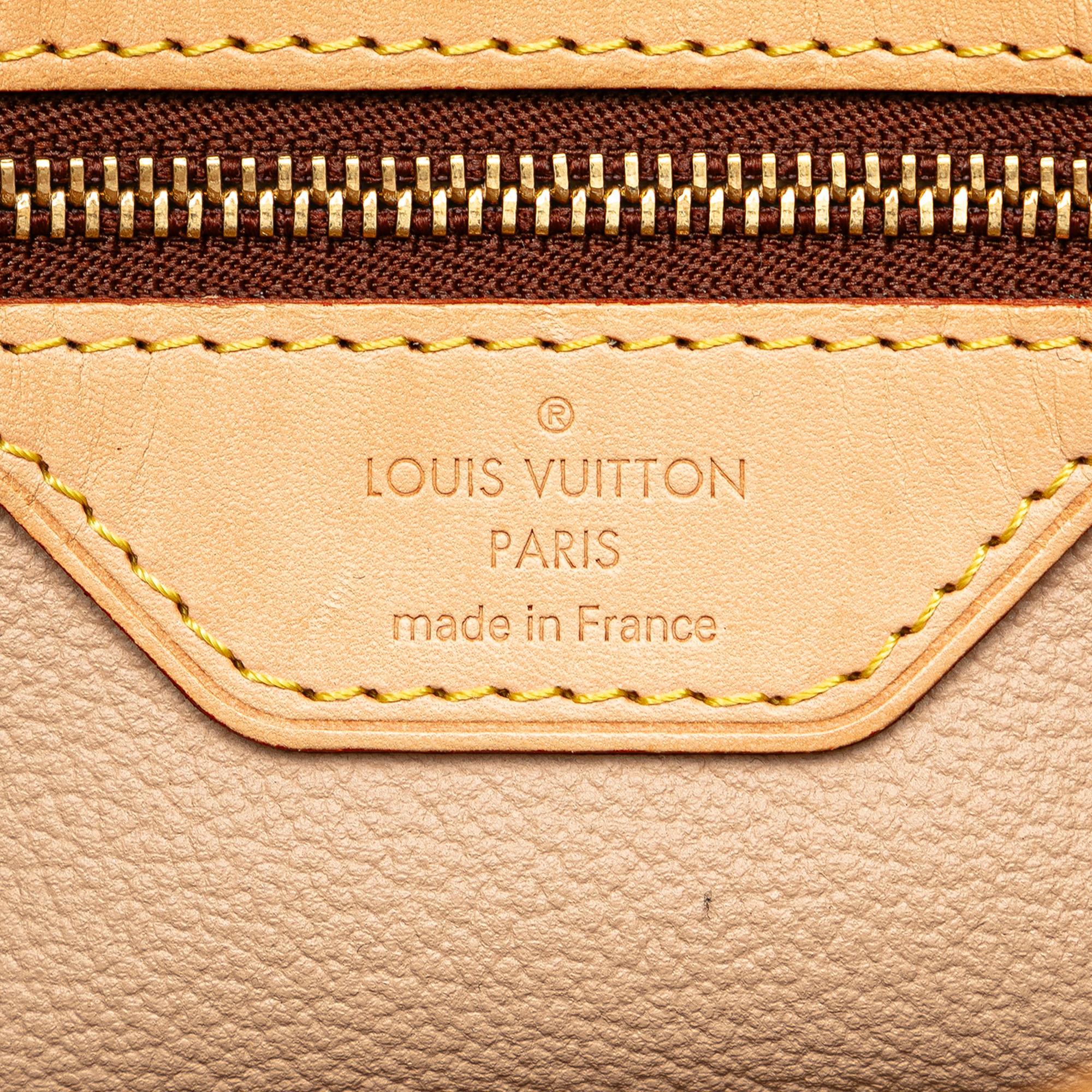 Louis Vuitton Monogram Petit Bucket (SHG-qOvBFo)