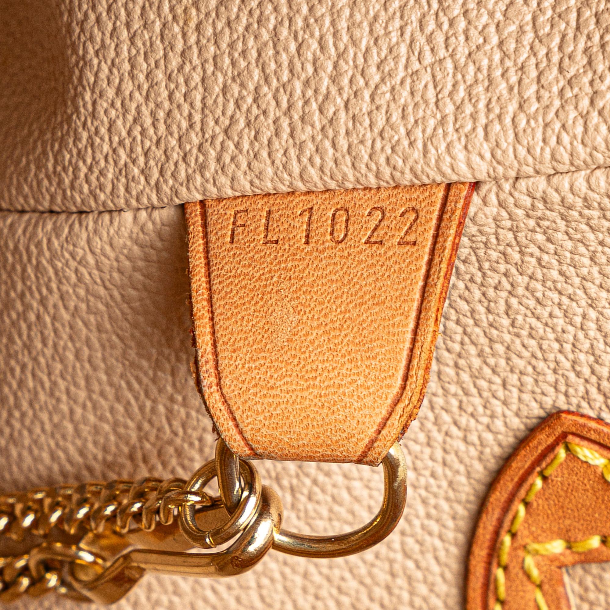 Louis Vuitton Monogram Petit Bucket (SHG-ijkvYu)