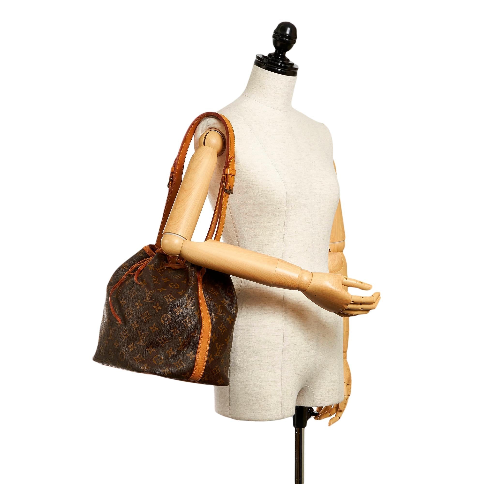 Louis Vuitton Monogram Petit Noe (SHG-29479)