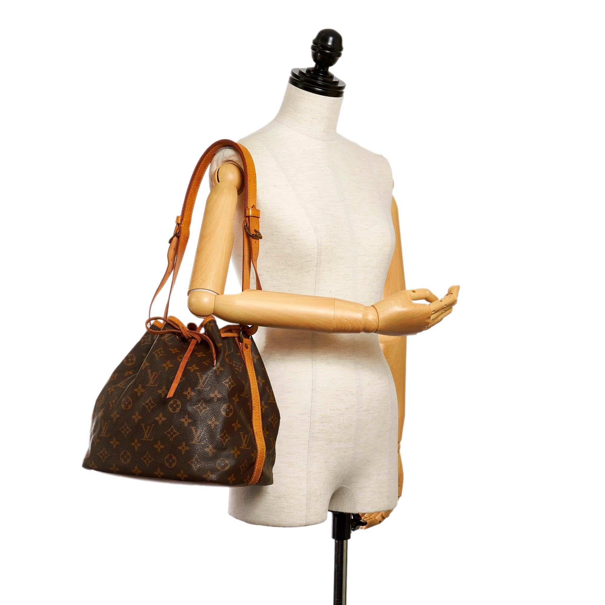 Louis Vuitton Monogram Petit Noe (SHG-29720)