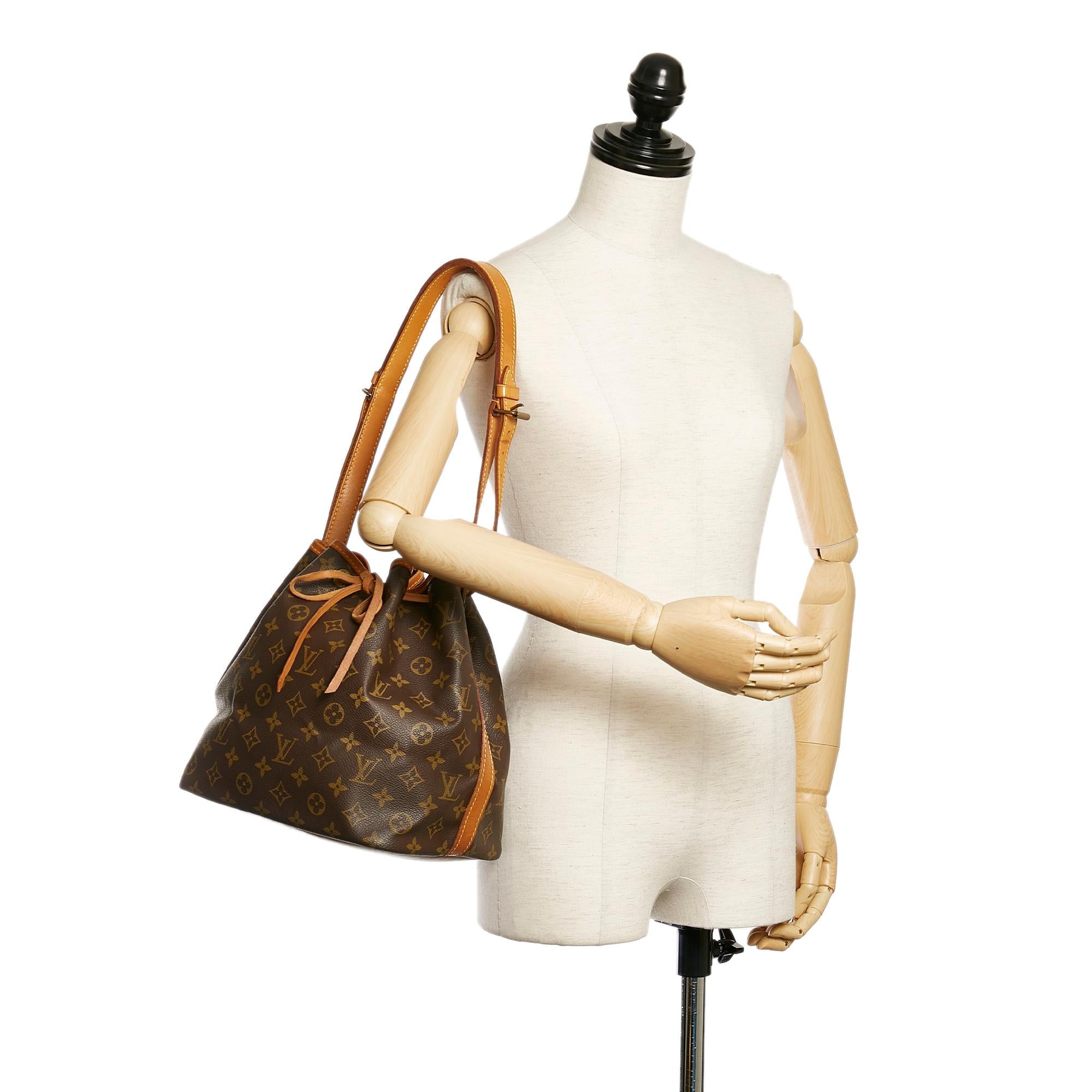 Louis Vuitton Monogram Petit Noe (SHG-30035)
