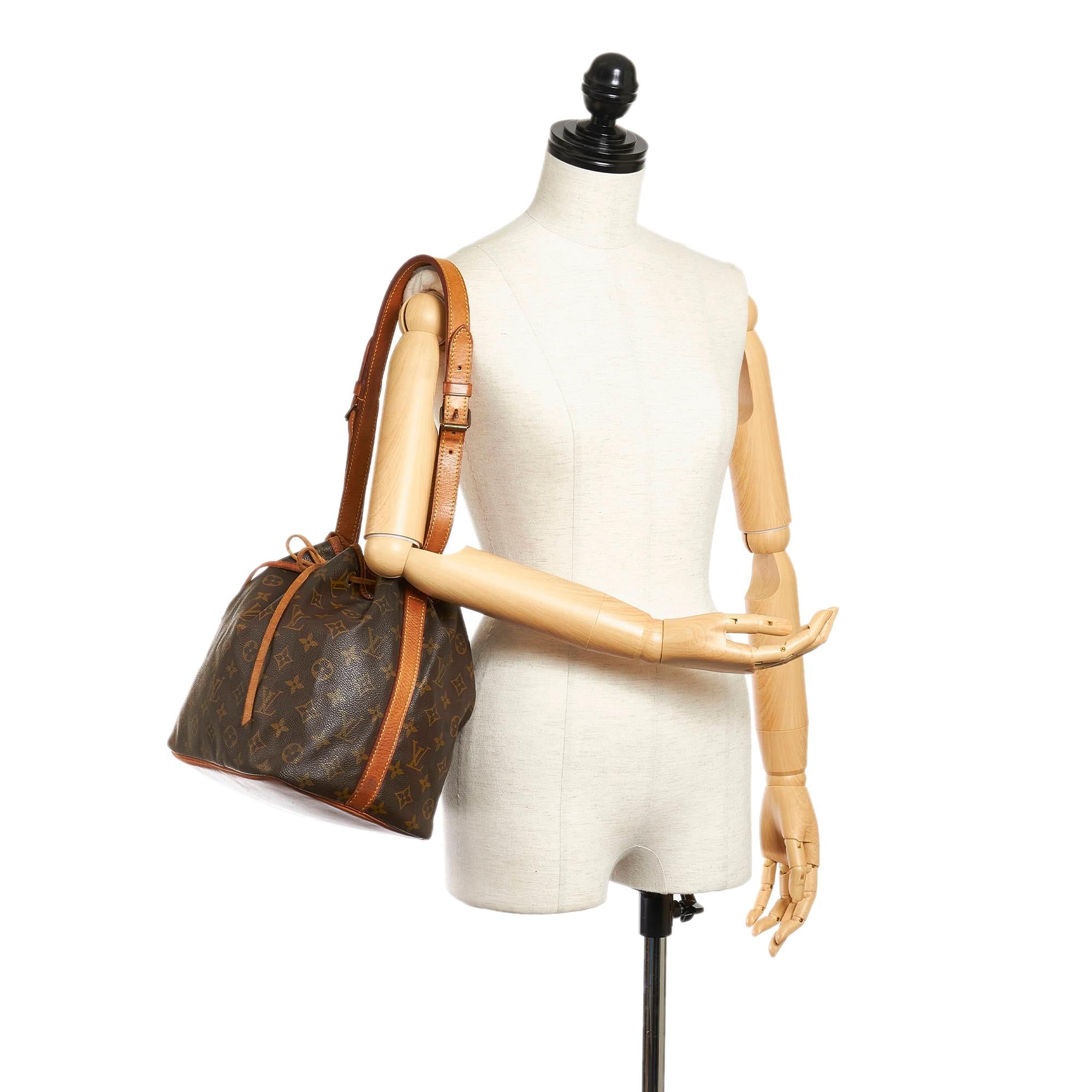 Louis Vuitton Monogram Petit Noe (SHG-32545)