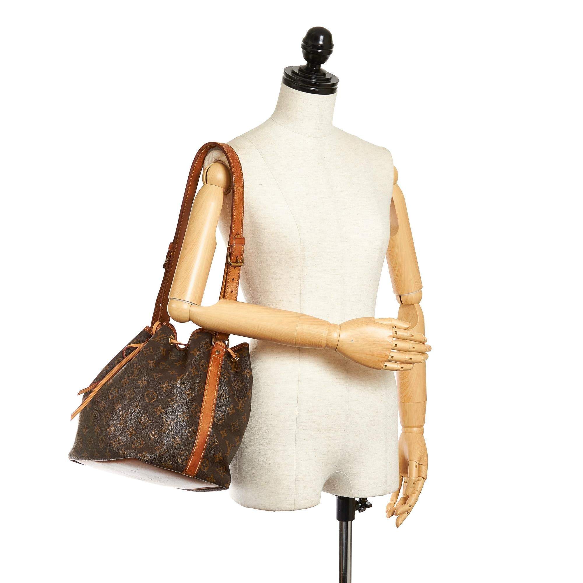 Louis Vuitton Monogram Petit Noe (SHG-33429)