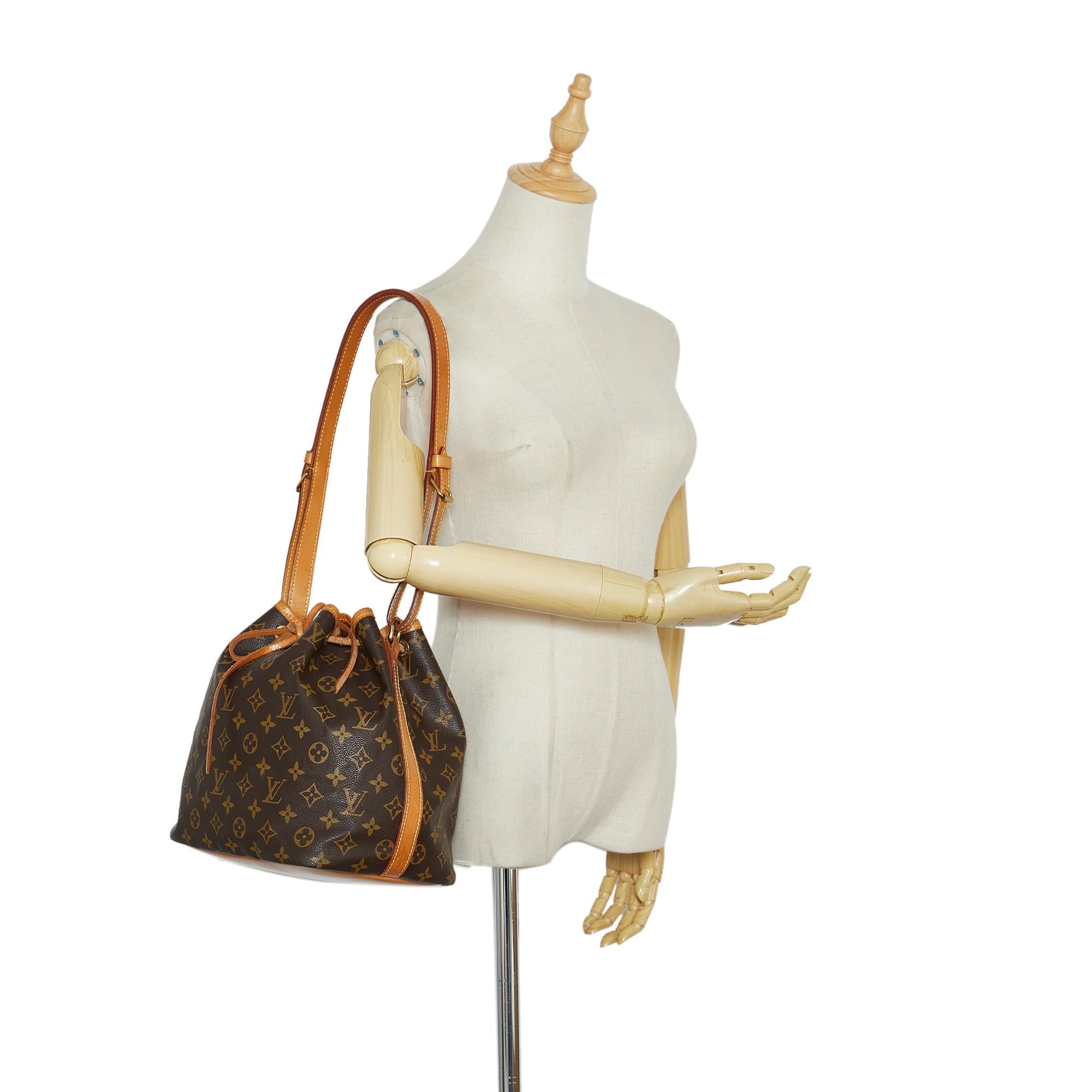 Louis Vuitton Monogram Petit Noe (SHG-OmnQKF)