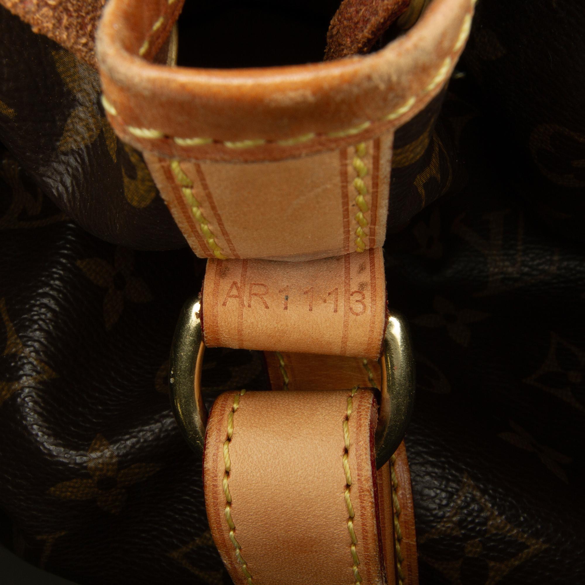 Louis Vuitton Monogram Petit Noe (SHG-C5nM5D)