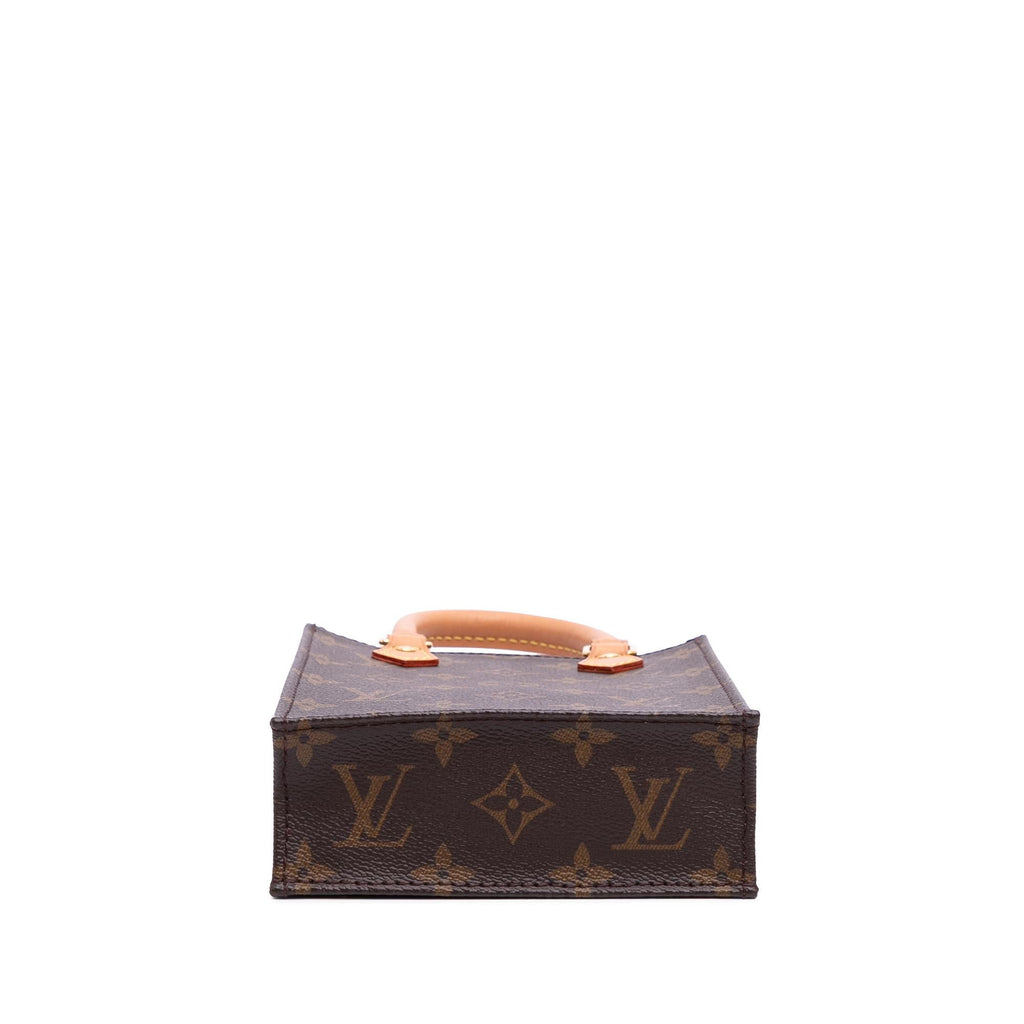 Louis Vuitton Monogram Petit Sac Plat