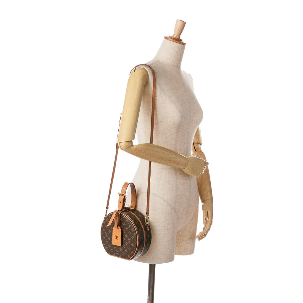 Louis Vuitton Monogram Petite Boite Chapeau (SHG-OphNuW)