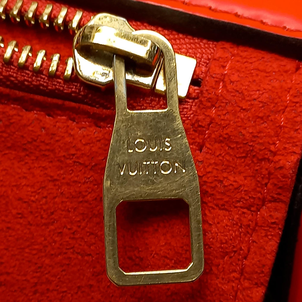 Louis Vuitton Monogram Phenix PM (SHG-36441)