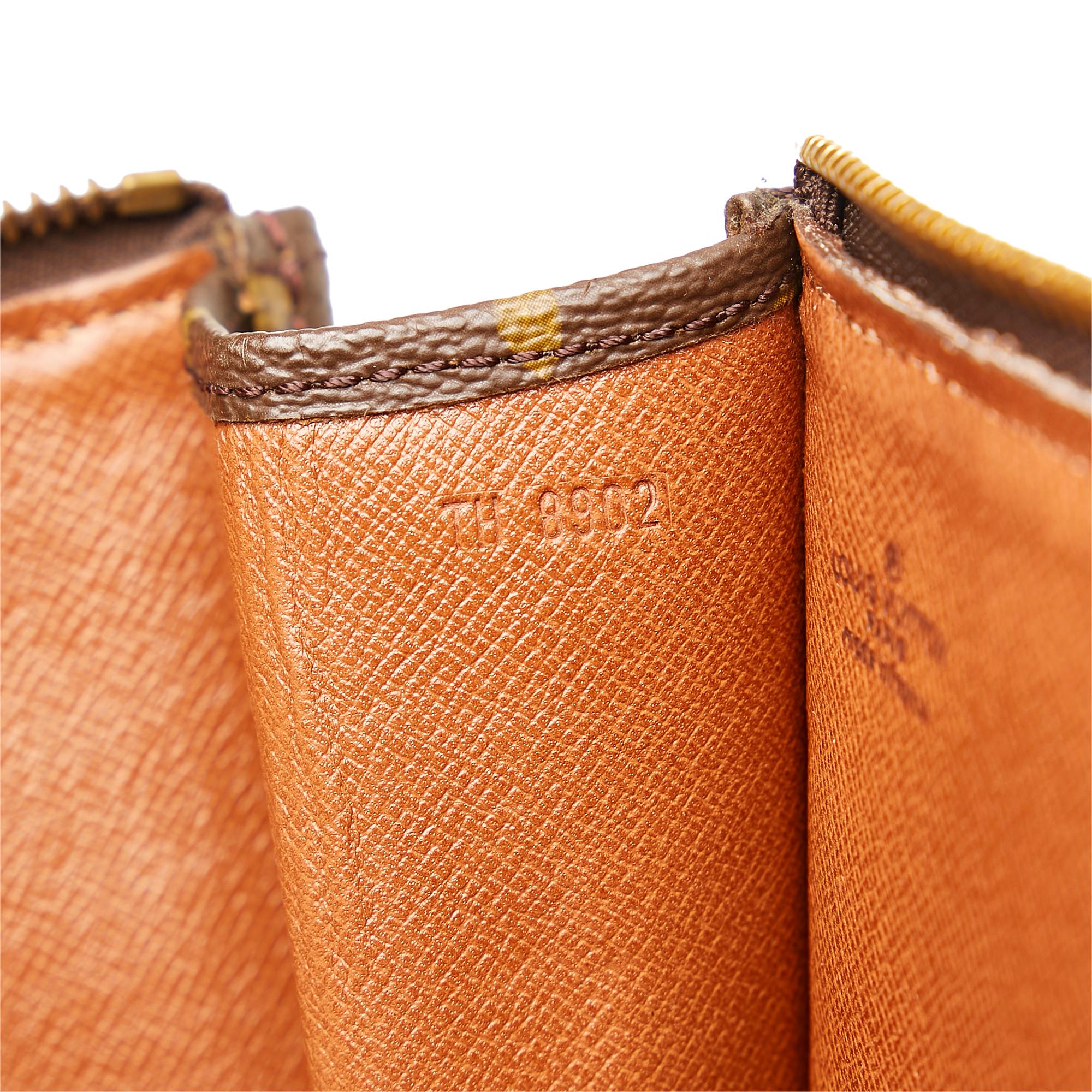 Louis Vuitton Monogram Poche-Documents Portfolio 30 (SHG-3Lxznw)
